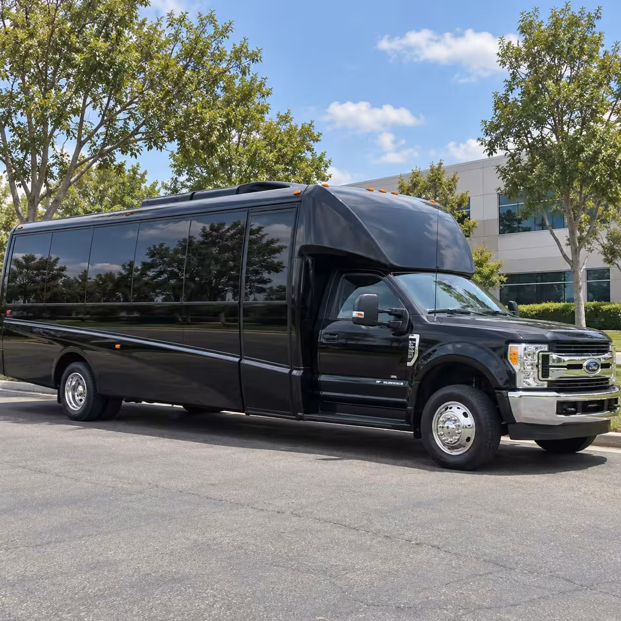 minibus rentals for ontario team building events and retreats