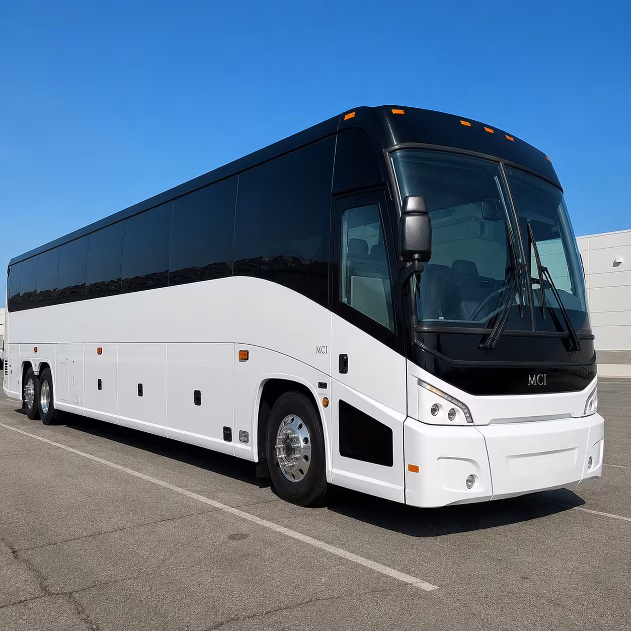 ontario shift shuttle buses for logistics and distribution teams